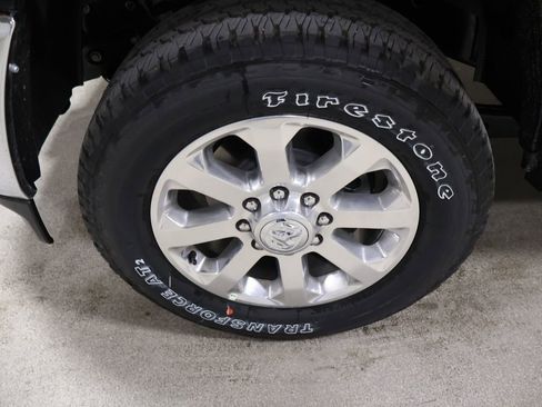 New 2026 RAM 2500 Laramie AWD/4WD image 7