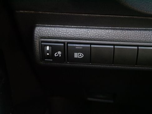 Used 2020 Toyota Corolla XSE FWD image 28