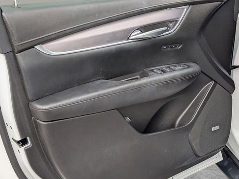 Used 2019 Cadillac XT5 Luxury image 15