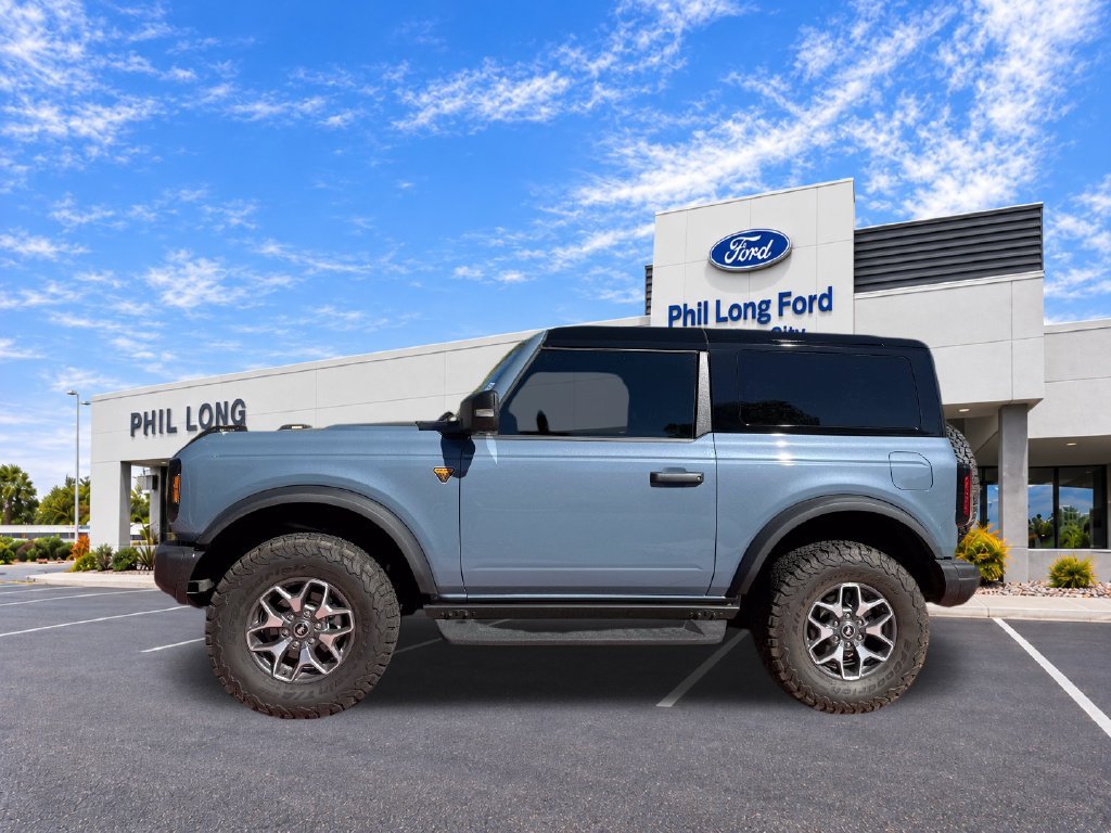 Used 2025 Ford Bronco Badlands AWD/4WD image 5