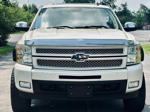 Used 2012 Chevrolet Silverado 1500 LTZ AWD/4WD image 12