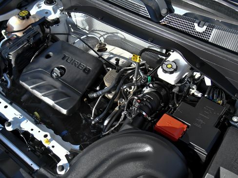 Used 2023 Chevrolet TrailBlazer RS w/ Convenience Package image 43