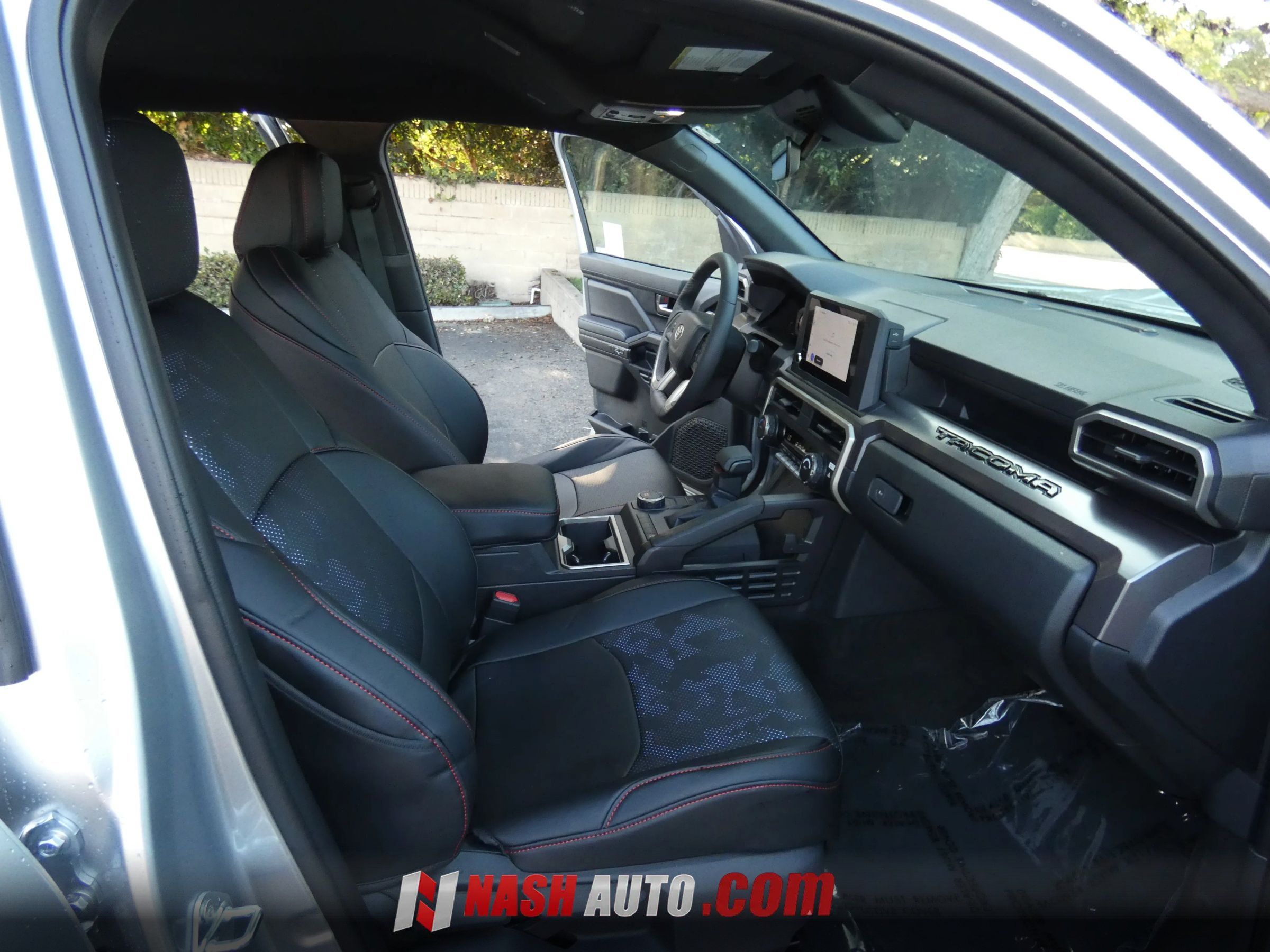 Used 2026 Toyota Tacoma TRD Sport RWD image 40
