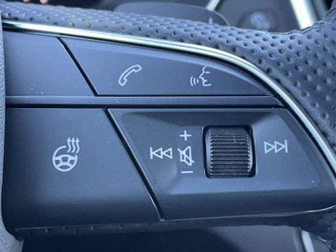 Certified 2024 Audi Q5 e Premium Plus w/ Premium Plus Package image 25