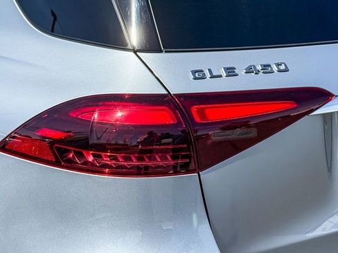 Certified 2025 Mercedes-Benz GLE 450 4MATIC image 13