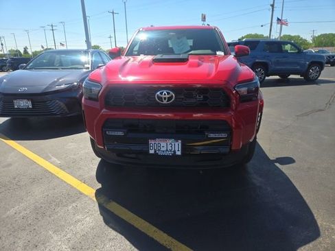 Used 2026 Toyota 4Runner TRD Sport AWD/4WD image 2