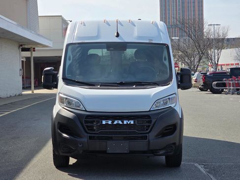Used 2023 RAM ProMaster 2500 image 2