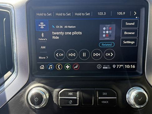 Used 2020 GMC Sierra 1500 Elevation w/ Elevation Value Package AWD/4WD image 12