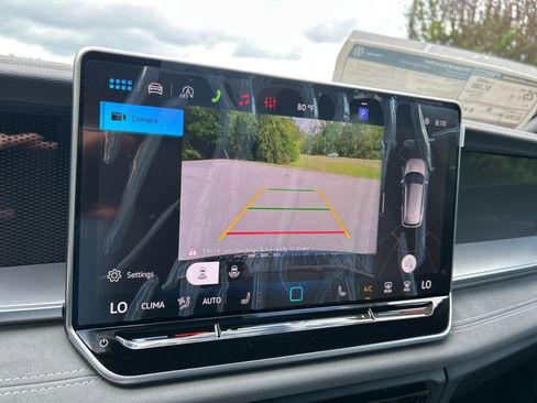 New 2026 Volkswagen Tiguan SE R-Line AWD/4WD image 36