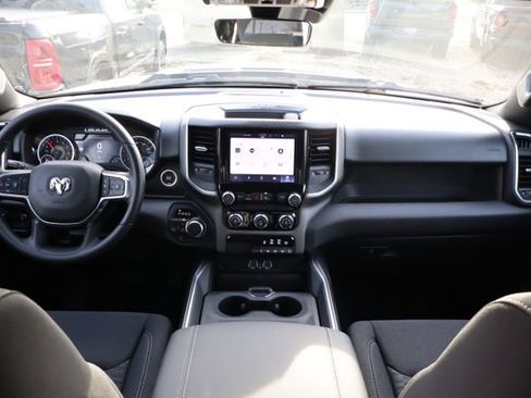 New 2026 RAM 1500 Express AWD/4WD image 36