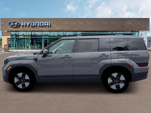 Used 2026 Hyundai Santa Fe SEL FWD image 3