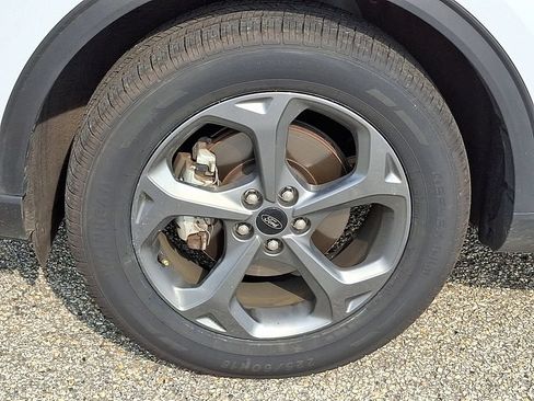 Used 2025 Ford Escape ST-Line Select AWD/4WD image 8