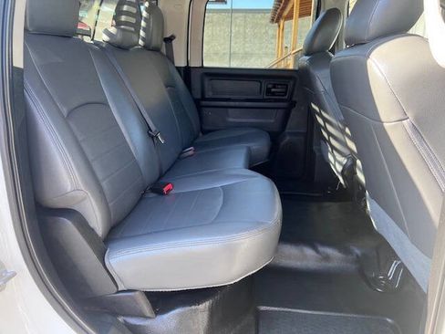 Used 2018 RAM 2500 Tradesman w/ Chrome Appearance Group AWD/4WD image 19