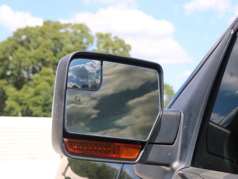 Used 2014 Lincoln Navigator 2WD image 78