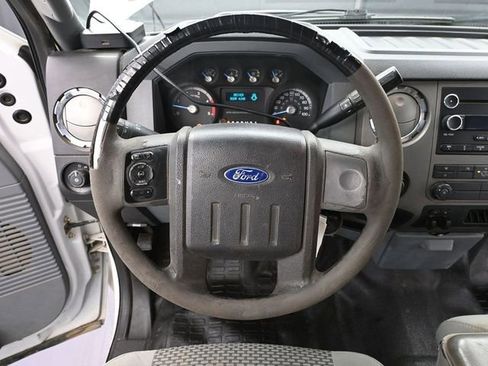 Used 2011 Ford F350 XLT image 24