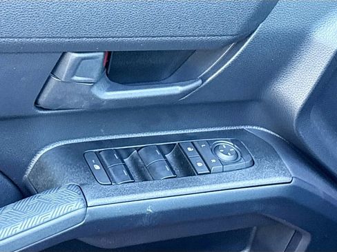 Used 2025 Toyota 4Runner TRD Off-Road image 22