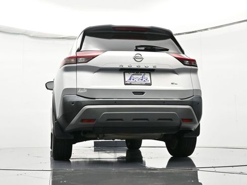 Used 2021 Nissan Rogue SL w/ Premium Package image 43