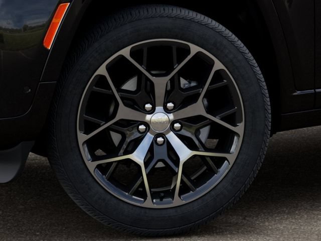 New 2026 Jeep Grand Cherokee Summit AWD/4WD image 9