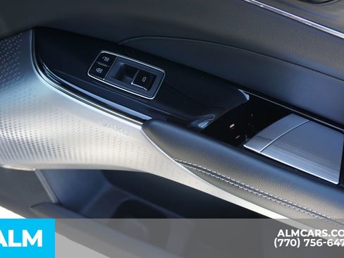 Used 2024 Cadillac Lyriq Luxury AWD/4WD image 49