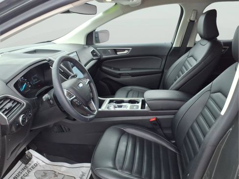 Used 2024 Ford Edge SEL w/ Convenience Package image 11