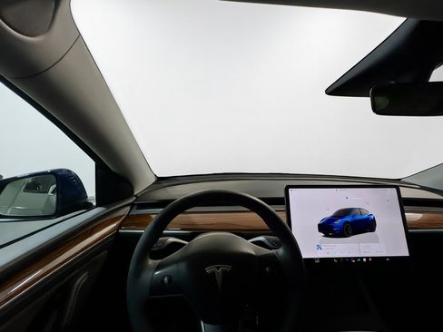 Used 2023 Tesla Model Y Performance AWD/4WD image 7