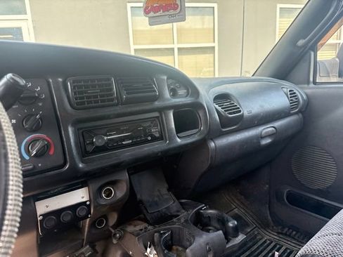 Used 1999 Dodge Ram 1500 Truck 4x4 Quad Cab image 21