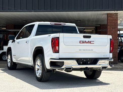 Used 2022 GMC Sierra 1500 SLT AWD/4WD image 8