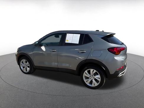 Used 2025 Buick Encore GX Preferred FWD image 10