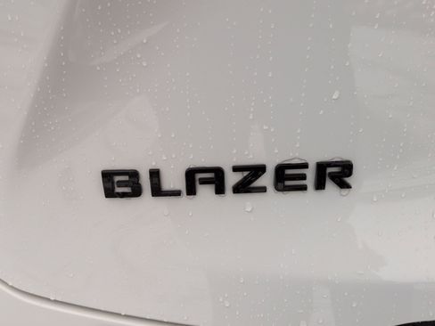 New 2026 Chevrolet Blazer LT w/ LPO, Floor Liner Package image 91