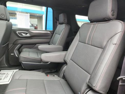 Used 2024 Chevrolet Suburban RST w/ Sport Performance Package AWD/4WD image 30