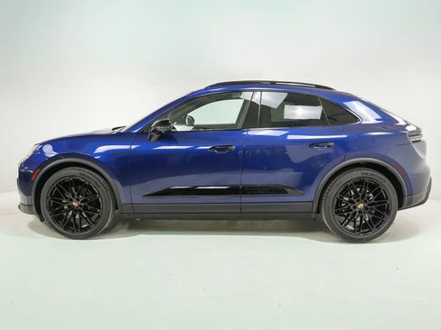 New 2026 Porsche Macan 4 Electric image 2