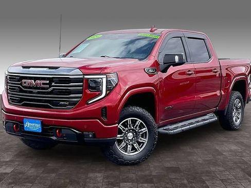 Used 2024 GMC Sierra 1500 AT4 w/ Technology Package AWD/4WD image 1