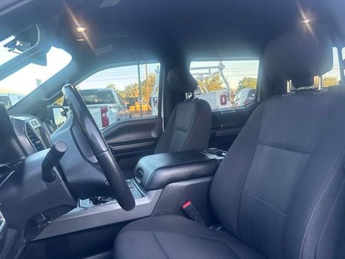 Used 2020 Ford F150 XLT w/ Equipment Group 302A Luxury AWD/4WD image 12