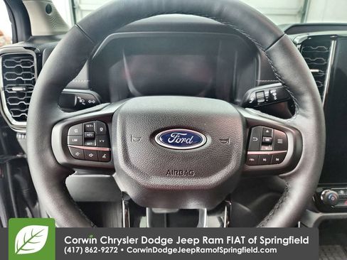 Used 2025 Ford Ranger Lariat w/ FX4 Off-Road Package image 22