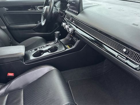 Used 2024 Honda Civic Touring image 19