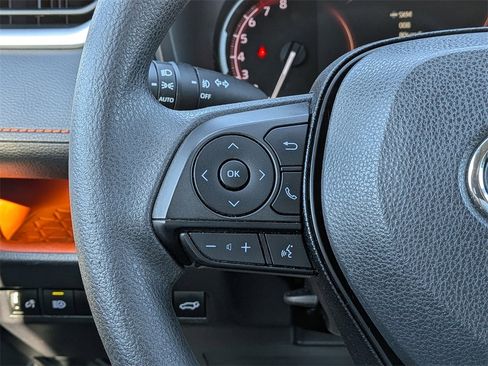 Used 2019 Toyota RAV4 Adventure image 24