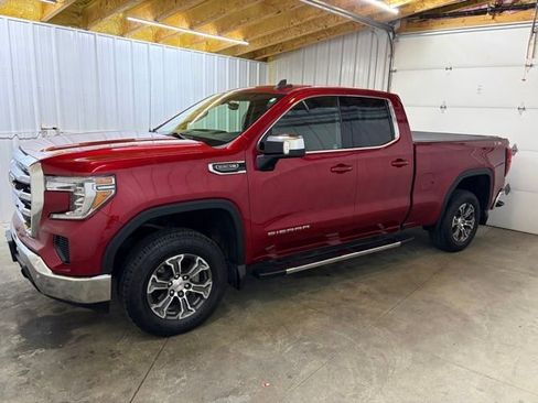 Used 2021 GMC Sierra 1500 SLE w/ X31 Off-Road Package AWD/4WD image 4