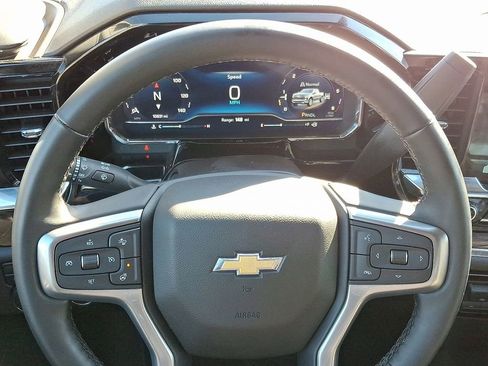 Used 2025 Chevrolet Silverado 1500 LT image 19