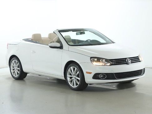 Used 2016 Volkswagen Eos Komfort image 13