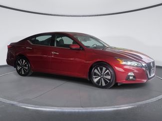 Used 2020 Nissan Altima 2.5 SV FWD video 2