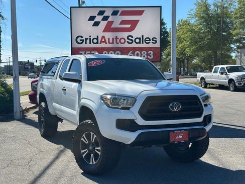 Used 2020 Toyota Tacoma SR RWD image 1