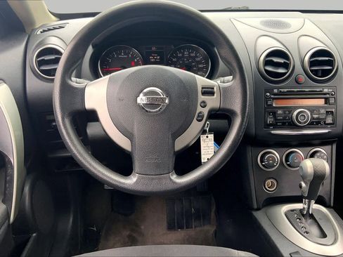 Used 2013 Nissan Rogue S FWD image 5