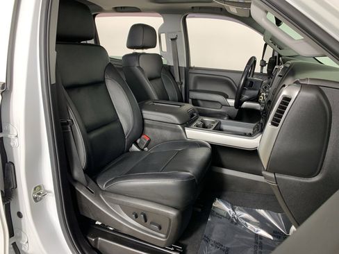 Used 2019 Chevrolet Silverado 3500 LTZ w/ Duramax Plus Package image 38