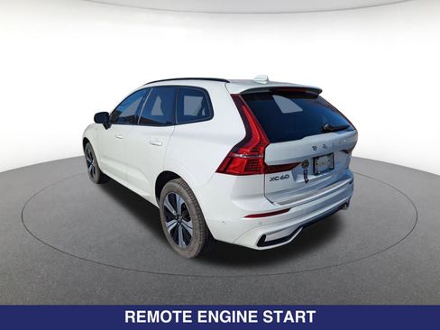 New 2025 Volvo XC60 T8 Plus w/ Protection Package Premier AWD/4WD image 6