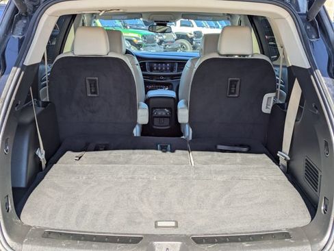 Used 2023 Buick Enclave Essence w/ Experience Buick Package AWD/4WD image 9