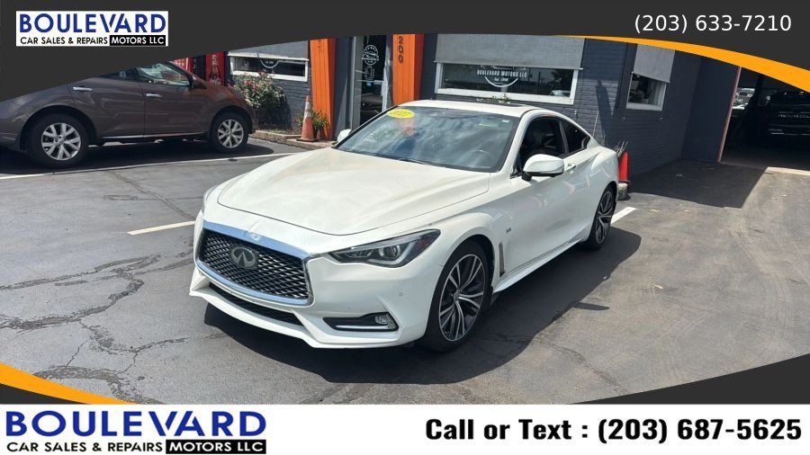 Used 2017 INFINITI Q60 3.0t w/ Premium Plus Package 3.0T AWD/4WD image 3