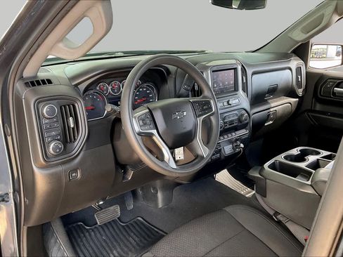 Used 2021 Chevrolet Silverado 1500 Custom Trail Boss w/ Safety Confidence Package AWD/4WD image 16
