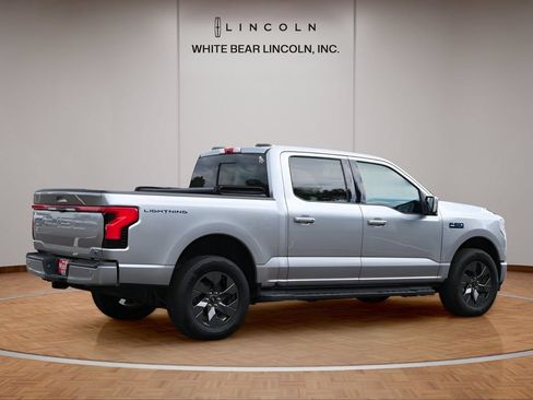 Used 2025 Ford F150 Lightning Lariat AWD/4WD image 5