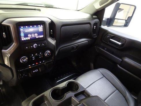 Used 2023 Chevrolet Silverado 2500 W/T w/ WT Convenience Package AWD/4WD image 29