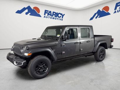 New 2026 Jeep Gladiator Sport